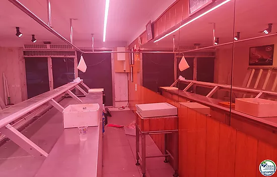 For sale commercial premises, former butcher shop.