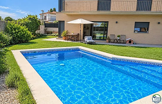 Detached house in Las Garrigues, Roses