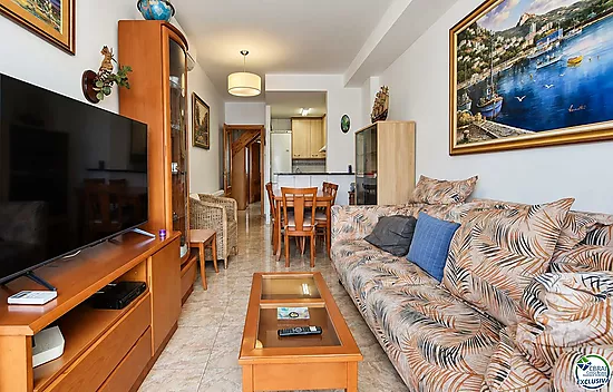 Ático Dúplex de 3 Habitaciones con amplias Terrazas, piscina y Parking