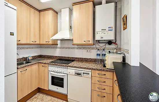 Ático Dúplex de 3 Habitaciones con amplias Terrazas, piscina y Parking