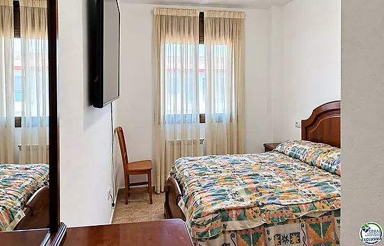 Ático Dúplex de 3 Habitaciones con amplias Terrazas, piscina y Parking