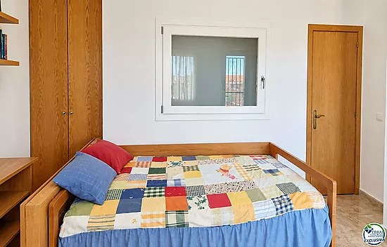 Ático Dúplex de 3 Habitaciones con amplias Terrazas, piscina y Parking