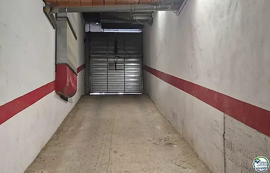 Ático Dúplex de 3 Habitaciones con amplias Terrazas, piscina y Parking