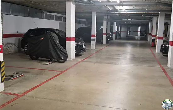 Ático Dúplex de 3 Habitaciones con amplias Terrazas, piscina y Parking