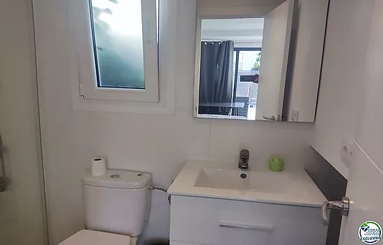 Belle maison avec piscine et appartement d'invités et avec piscine.