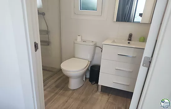 Belle maison avec piscine et appartement d'invités et avec piscine.
