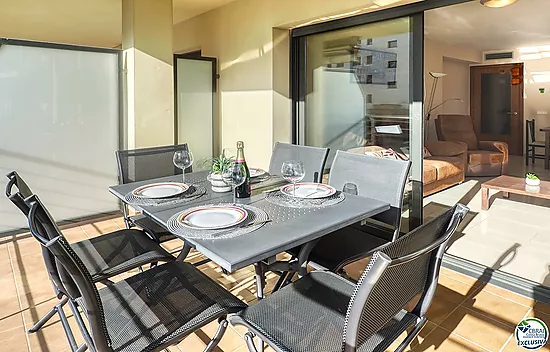 Appartement de standing à Rosas à 50 m de la mer