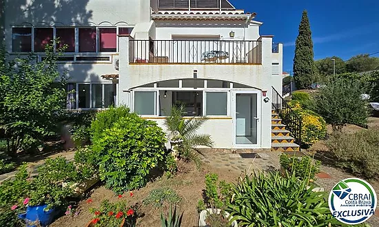 Looking for a peaceful place in Roses, surrounded by nature and offering all the comfort you need to