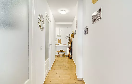 Bright 2-bedroom apartment near the beach in Roses – Riera de la Cuana area