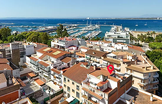 Bright 2-bedroom apartment near the beach in Roses – Riera de la Cuana area