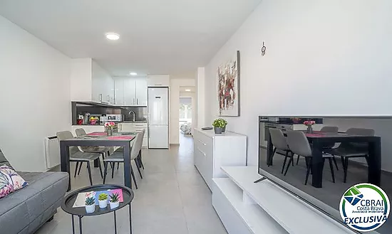GRAN RESERVA  Magnificent renovated apartment with tourist license, close to the beach and with comm