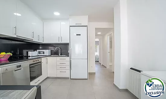 GRAN RESERVA  Magnificent renovated apartment with tourist license, close to the beach and with comm