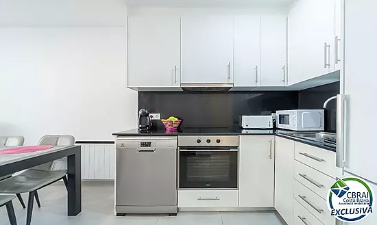 GRAN RESERVA  Magnificent renovated apartment with tourist license, close to the beach and with comm