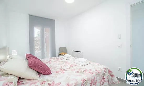 GRAN RESERVA  Magnificent renovated apartment with tourist license, close to the beach and with comm
