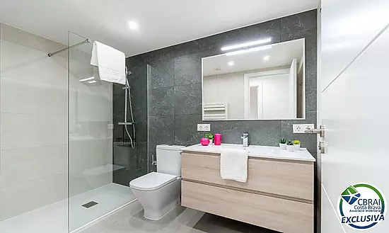 GRAN RESERVA  Magnificent renovated apartment with tourist license, close to the beach and with comm