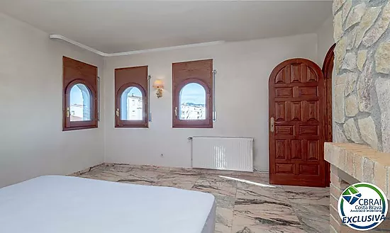 Magnífica casa de pescador con fondeo y piscina