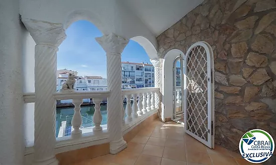 Magnífica casa de pescador con fondeo y piscina