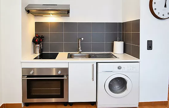 Appartement rénové avec terrasse et climatisation