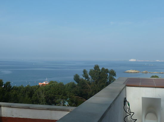 Maison de haut standing, à louer, avec vue sur la mer et jacuzzi près de la plage à Roses Almadraba