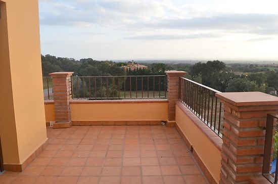 House, for sale, in Peralada Golf with private pool