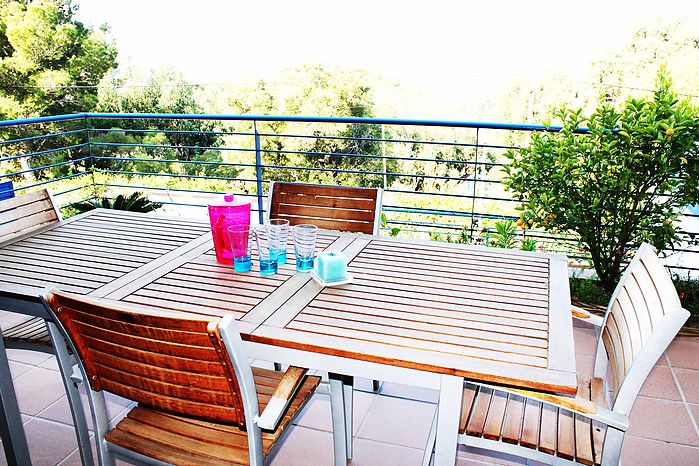 Maison de haut standing, à louer, avec vue sur la mer et jacuzzi près de la plage à Roses Almadraba