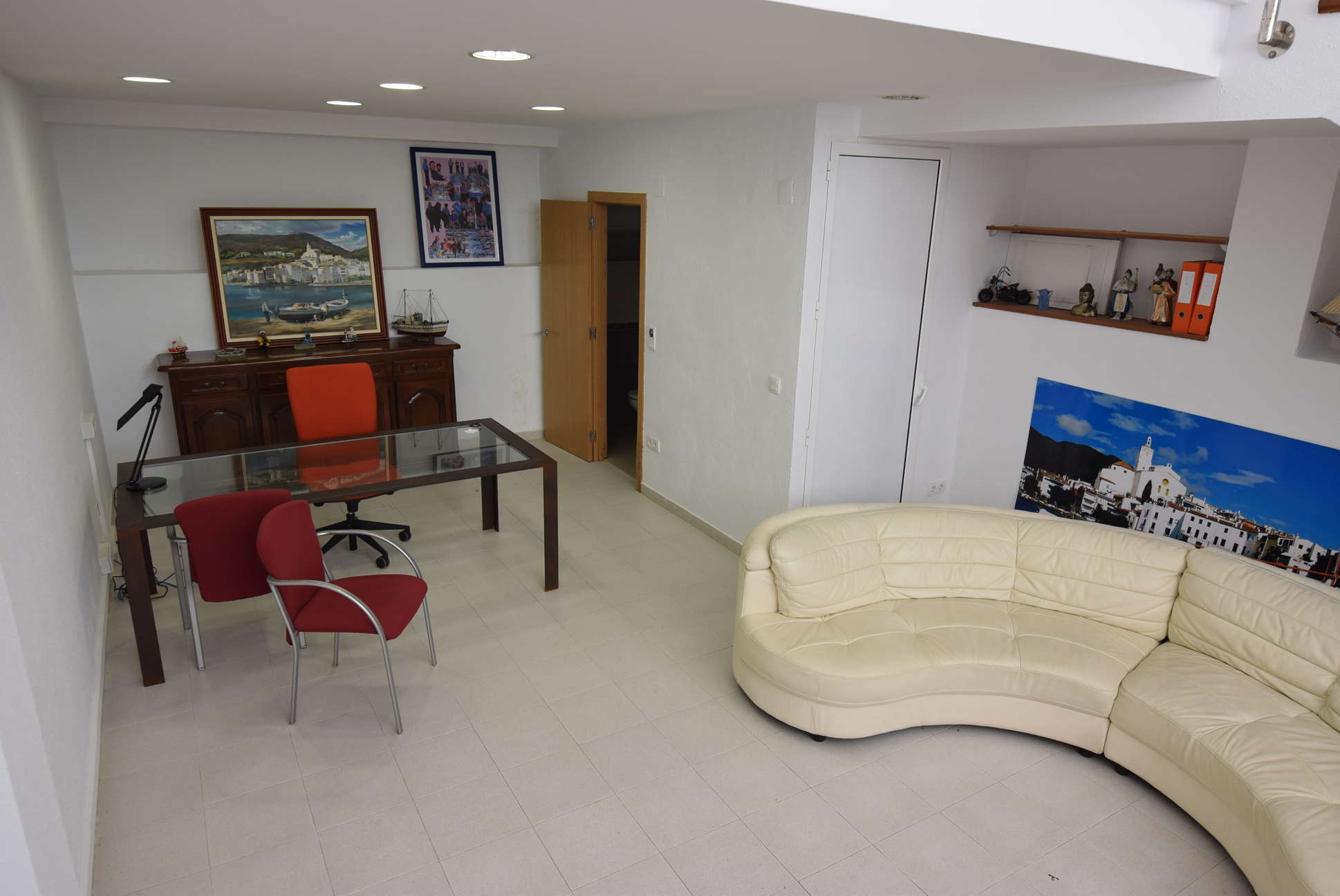 Empuriabrava, local commercial en vente en plein centre