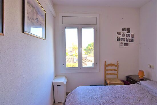 Empuriabrava en vente, Appartement avec vue sur le lac de san maurici