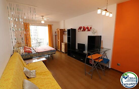 Large studio on the seafront with terrace and beautiful views