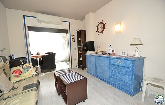 Apartment with one bedroom at 300 meters from the beach for sale
