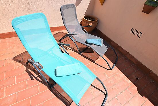Empuriabrava, for rent apartment in the center , near of the beach