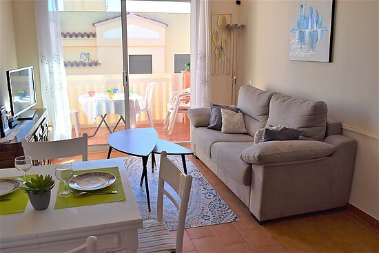 Empuriabrava , en location, appartement au centre, proche plage