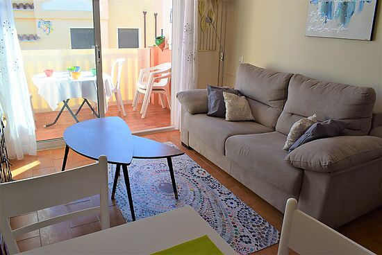 Empuriabrava, for rent apartment in the center , near of the beach