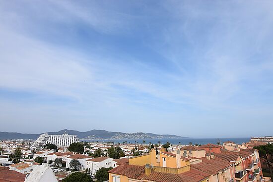 Appartement avec solarium, proche de la plage et du centre à louer à Empuriabrava