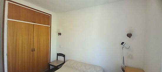 Apartment with 3 bedrooms and 2 bathrooms in the area of St. Genís.