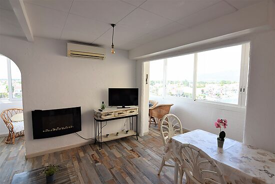 Estudio vistas marina en alquiler en Empuriabrava