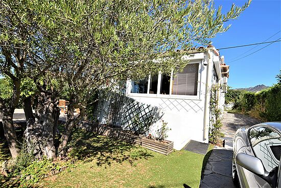 MAISON REZ-DE-CHAUSSÉE AVEC UN TERRAIN DE 460 M2 À MAS BOSCÀ