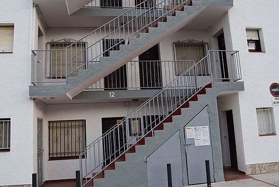 Flat for sale ,1 bedroom VALIRA view in the canal sector in Empuriabrava