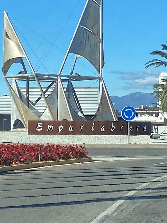 Maison avec piscine privée à louer à Empuriabrava