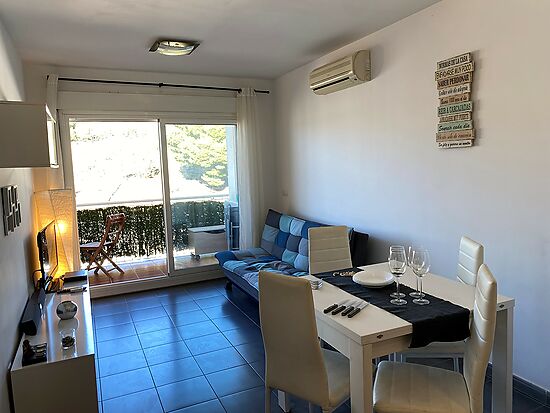 Apartment with very good prices close to the Villa and the beaches.