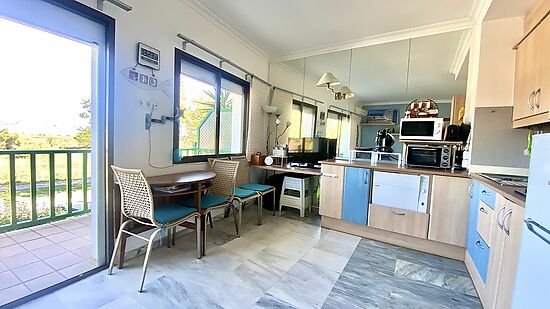 Empuriabrava, for sale, nice apartment with a garage and near of Rubina's beach