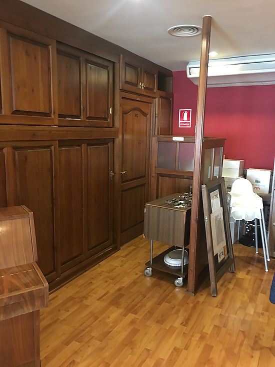 Rosas, centro, restaurante en venta en pleno funcionamiento, muy conocido