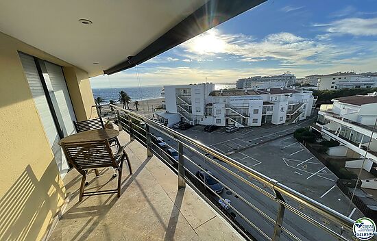 SPECTACULAR DUPLEX WITH SEA VIEW