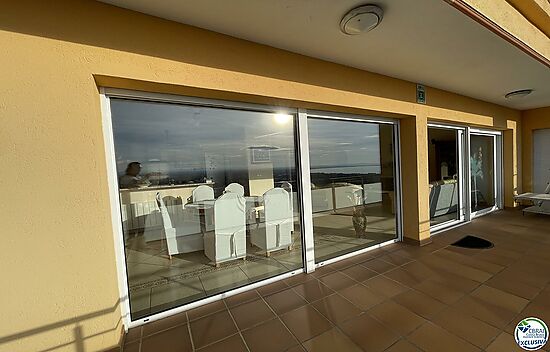 Villa avec vue mer et piscine dans le quartier calme de Mas Fumats où vous pourrez passer des moment