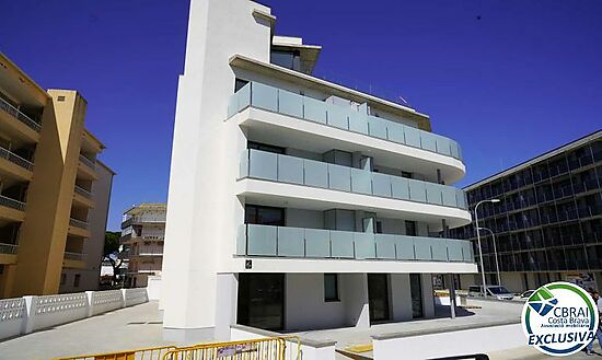 New 2 bedroom apartment with partial sea view