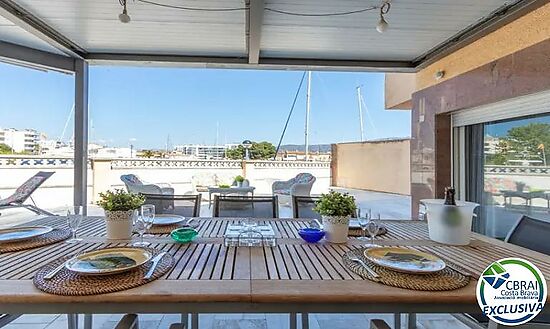 FANTASTIC HOUSE FOR SALE CLOSE TO THE MARINA, STA MARGARITA-ROSES