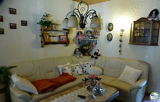 Holiday home in Empuriabrava with small garden area and 2 rooms for sale