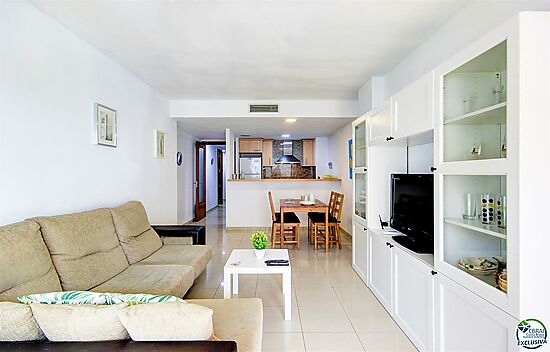 Beautiful apartment located in an idyllic area 150 meters from Salatà beach
