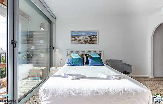 IDEAL PARA INVERSIONES - Apartamento con vistas al rio muga y vista mar lateral.