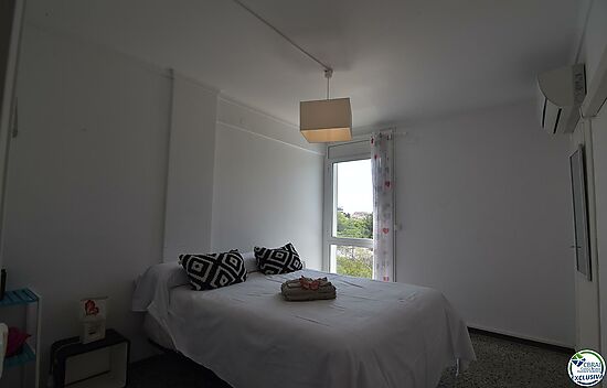 Appartement situé à Santa Margarita (Roses) à 600 mètres de la plage