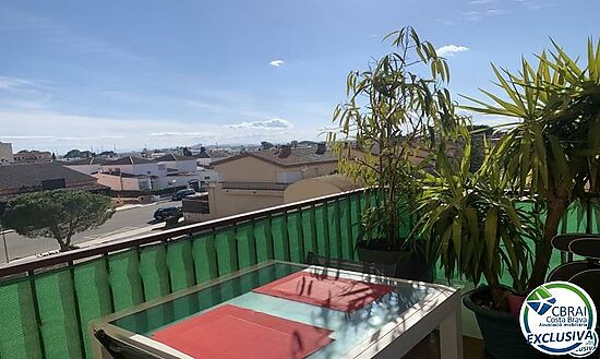 Appartement avec parking et piscine à Santa.Margarita
